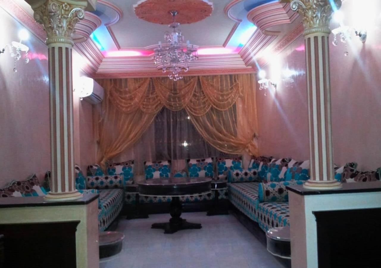Moroccan Teguemi Casablanca Buitenkant foto